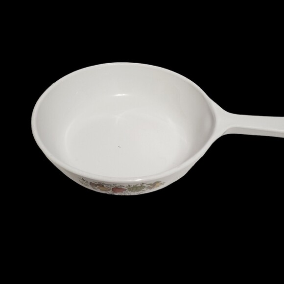Corning Ware ( Spice of Life ) White Skillet Pan P-83-8 ( 6.5" inch ) - Picture 3 of 9